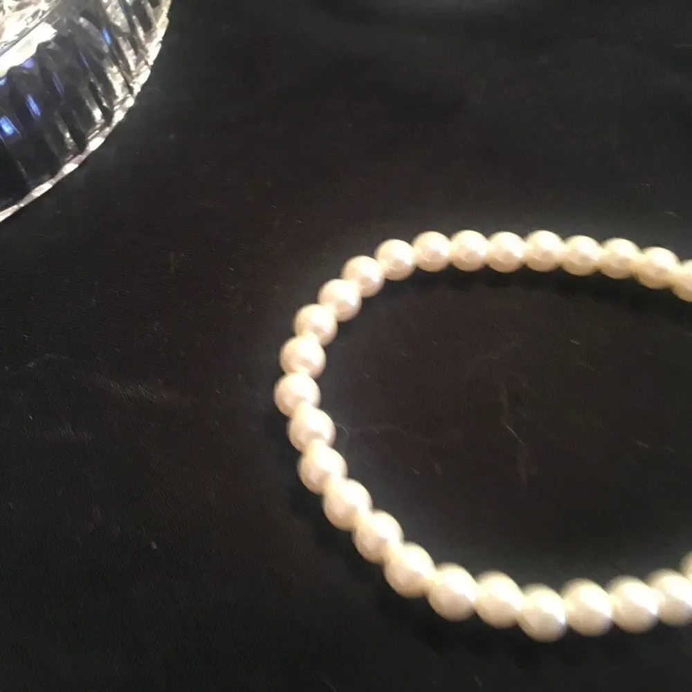 Classic White Faux Pearl Bracelet